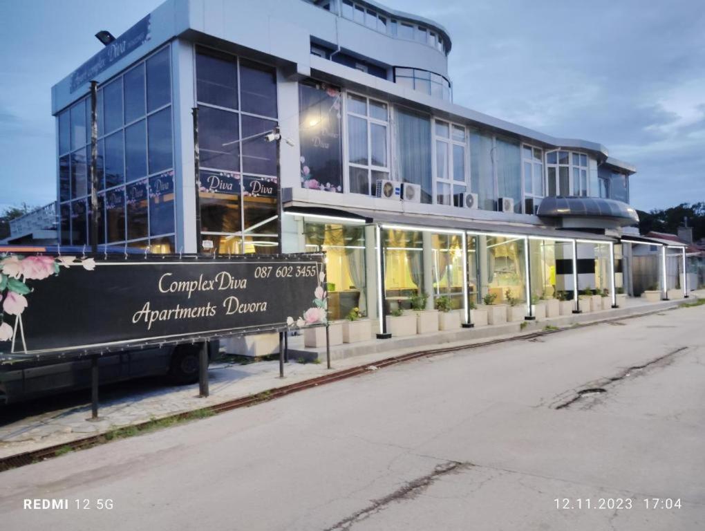 Apart Complex Diva& Bar & Restaurant Saints Constantine and Helena Exteriör bild